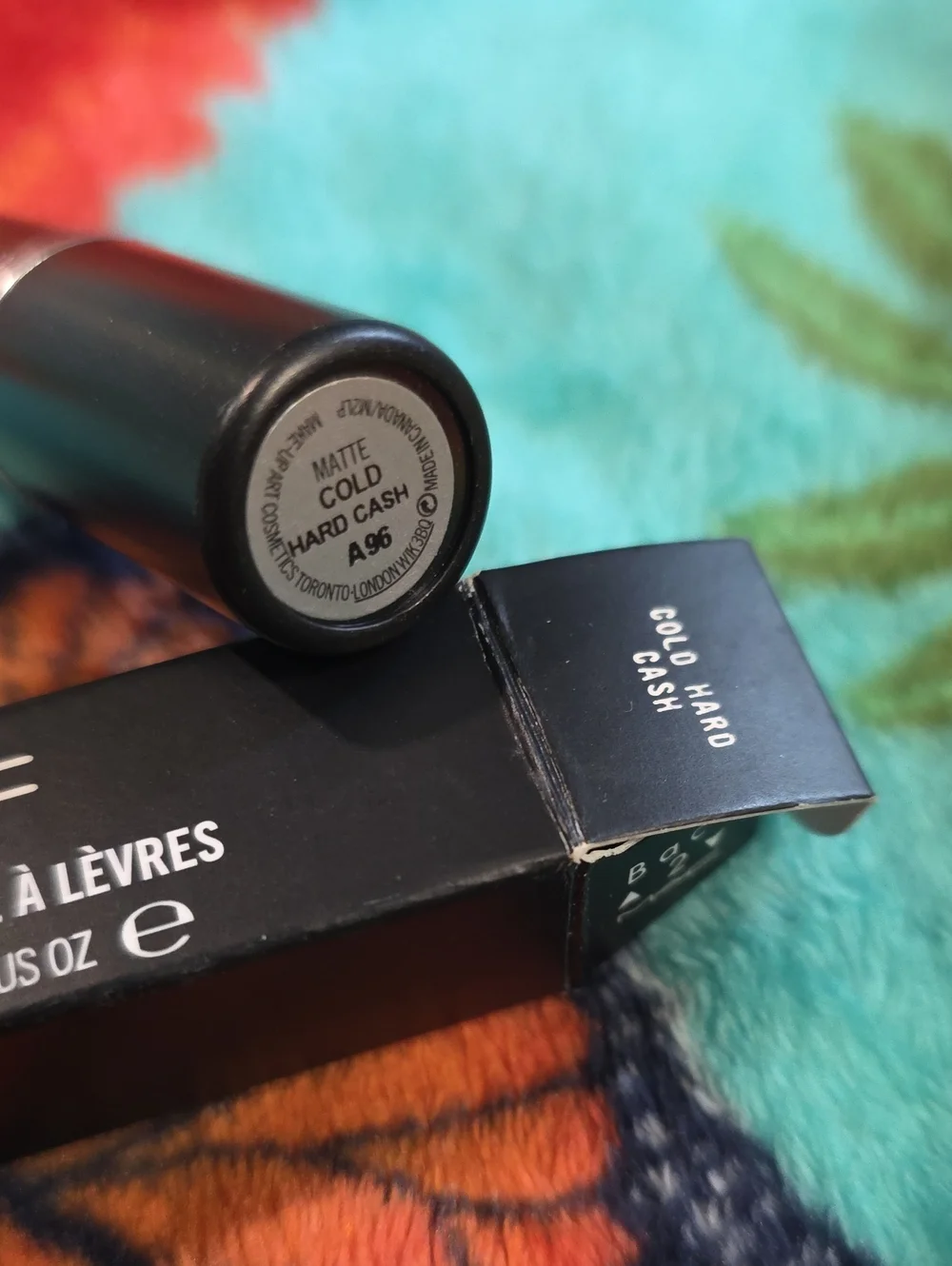 MAC Cosmetics cold hard
